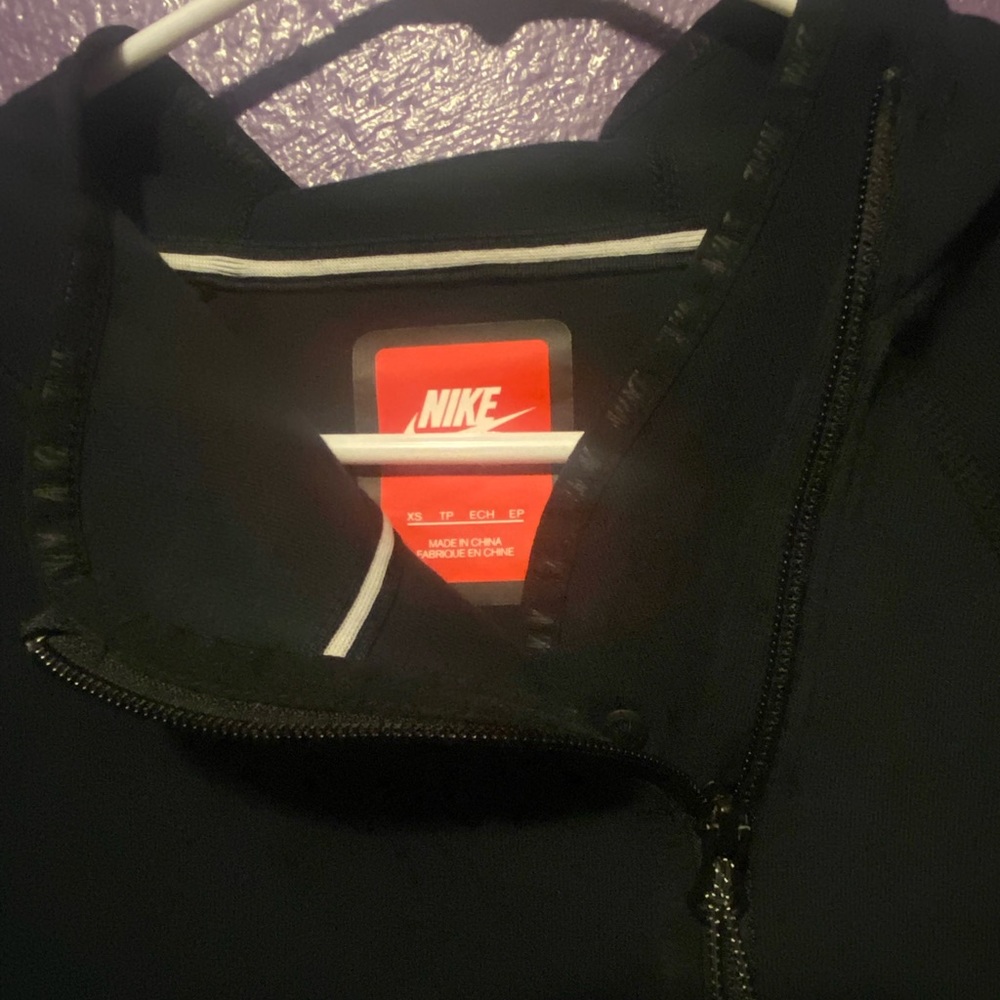 nike jacket - Picture 3 of 3